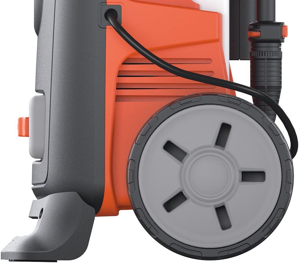 BLACK+DECKER Hochdruckreiniger BXPW2200PE mit Patio Cleaner Deluxe und Feste Bürste (2200 W, 150 bar, 440 l/h)