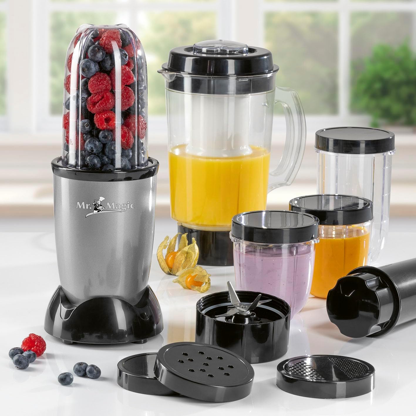 GOURMETmaxx Frullatore per Smoothie e Frullatore a Immersione Set da 18 pezzi - 400W | Frullatore Elettrico da 750ml, Mixer con 4 Bicchiere To-Go, 2 Lame, Spremiagrumi, Piedistallo e Coperchio | Lavabile in Lavastoviglie, a Prova di Perdite e Senza BPA
