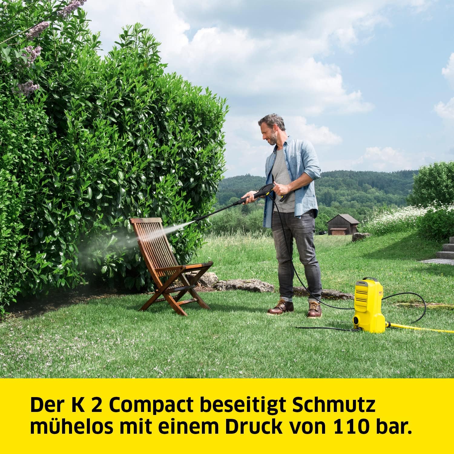 Idropulitrice Kärcher K Mini, leggera e compatta, pressione: max. 110 bar, portata: 360 l/h, superficie: 20 m²/h, peso: 3,93 kg, pistola ad alta pressione, ugello rotante mangia-sporco, lancia, filtro dell'acqua, nero, giallo