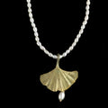 Ginkgo - Collana di perle con ciondolo